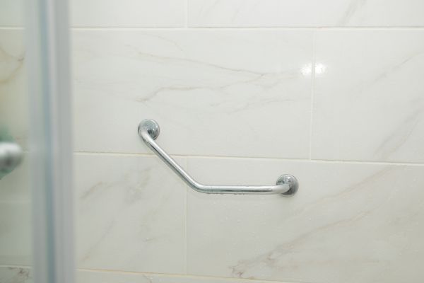 Cost of Mobility Shower Installation in Pflugerville