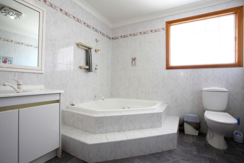 Top Bathtub Installation Companies in Taylor, TX